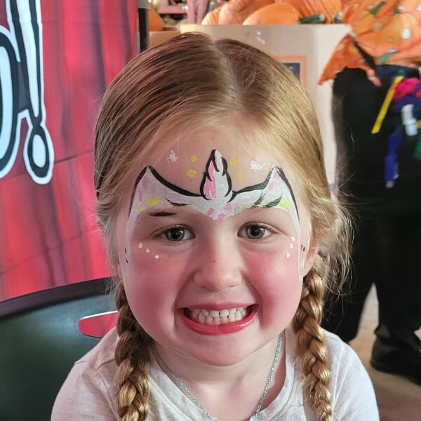 Face painting example 1 by Magic Dave's team
