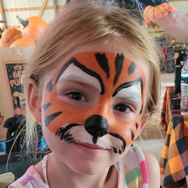 Face painting example 2 by Magic Dave's team